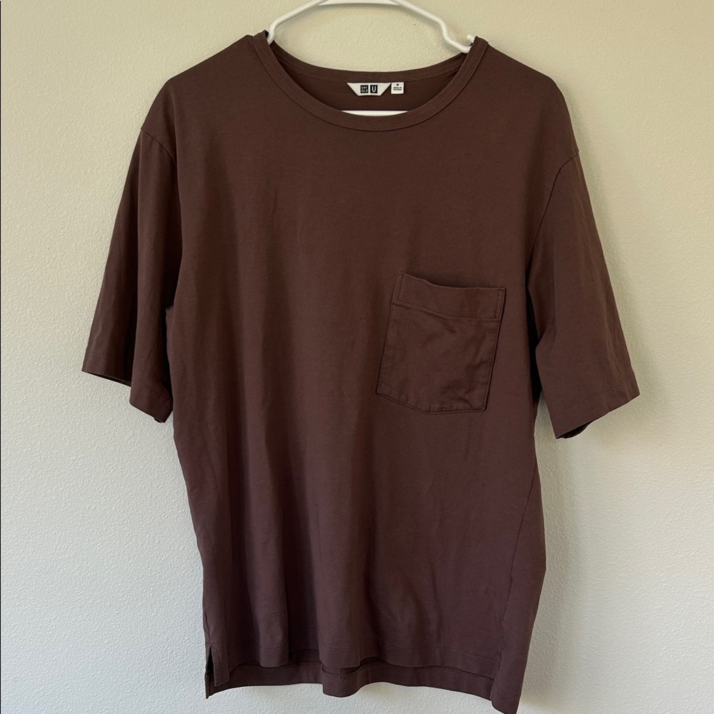 Uniqlo Dark Brown Men's Short Sleeve Tee